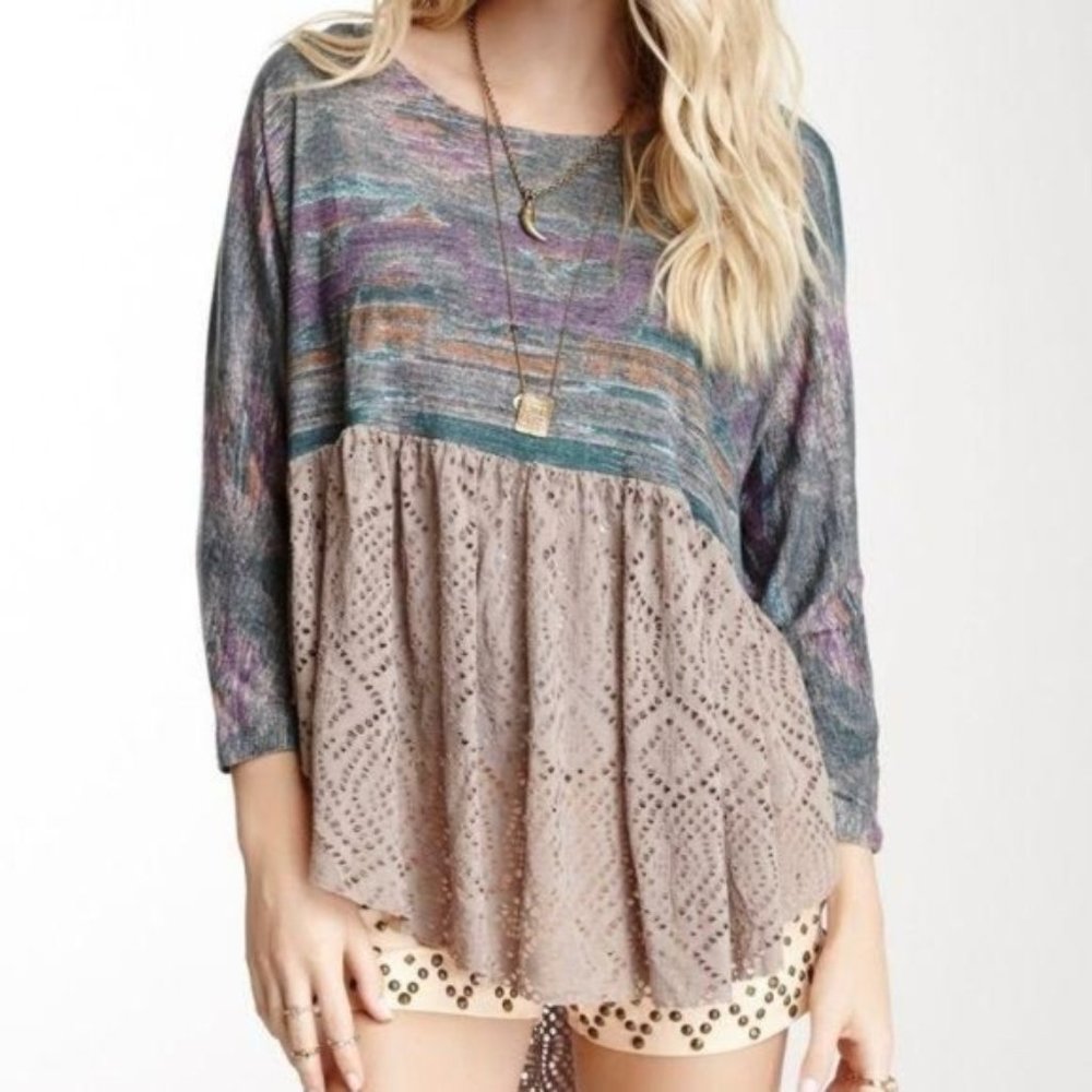 FREE PEOPLE ~ PUNCHED DIAMONDS FOREVER TOP / SHIRT ~ S ~ DETAILED FABRIC ~